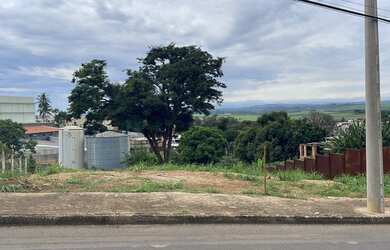 Imagem 1: Lote/Terreno para venda possui 1285 metros quadrados em Recreio Campestre...