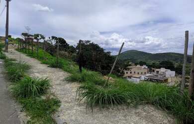 Imagem: O terreno possui 593m² de Área e está localizado em Ponte