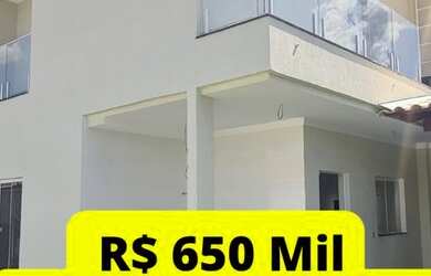 Imagem: A casa possui 3 Dormitórios, 4 Banheiros, 5 Vagas na garagem