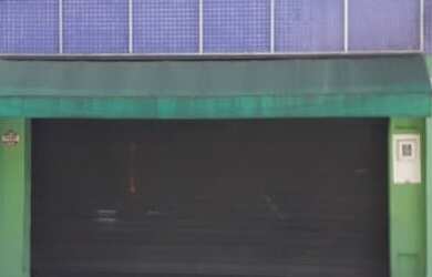 Imagem: A casa possui 3 Dormitórios, 2 Banheiros, 215m² de Área e