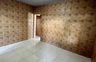 Imagem 6: 1600 reais Casa na rua ao lado do açaí mercado