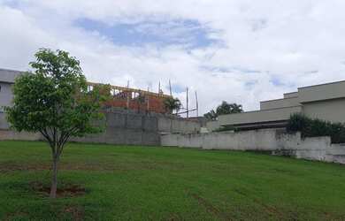 Imagem: O terreno possui 533m² de Área e está localizado em Alphaville