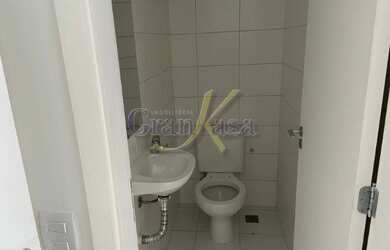 Imagem: O depósito possui 1 Vaga na garagem, 21m² de Área e está