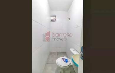 Imagem 7: Casa Padrão em Jundiaí. Varanda, 30m² de Área, 1 Banheiroe1 Dormitório