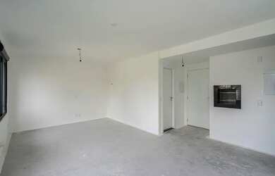 Imagem: O studio possui 1 Dormitório, 1 Banheiro, 1 Vaga na garagem