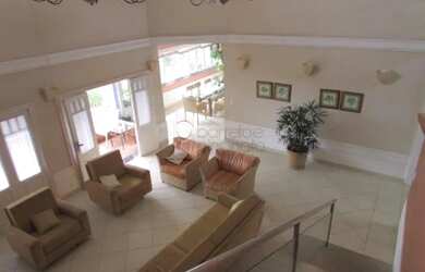 Imagem 14: Casa Sobrado em Jundiaí. Piscina, Churrasqueira, VarandaeVista para o...