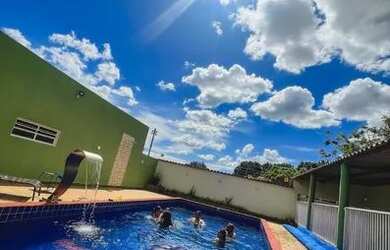 Imagem 1: Casa por temporada para família e amigos