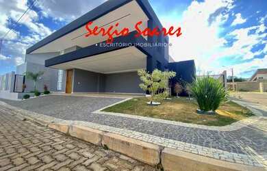 Imagem: A casa em condomínio possui 3 Dormitórios, 4 Banheiros, 3