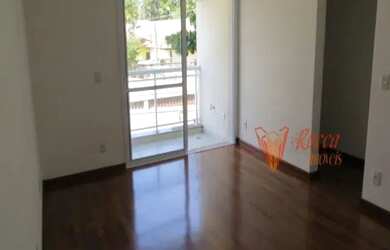 Imagem: O apartamento possui 2 Dormitórios, 1 Banheiro, 2 Vagas na