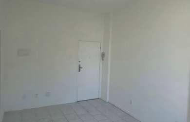 Imagem: A kitnet possui 1 Dormitório, 1 Banheiro, 25m² de Área e