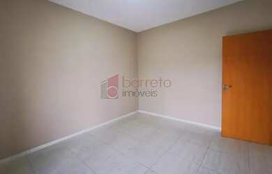 Imagem 9: Casa Padrão em Jundiaí. Varanda, 100m² de Área, 1 Vaga na garageme2...