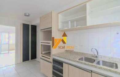 Imagem: O apartamento possui 3 Dormitórios, 4 Banheiros, 2 Vagas na