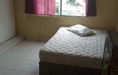 Imagem: A casa possui 2 Dormitórios, 1 Banheiro e está localizado