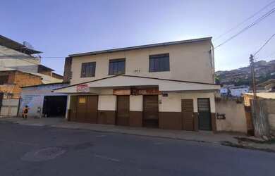 Imagem: A casa possui 3 Dormitórios, 1 Banheiro, 90m² de Área e