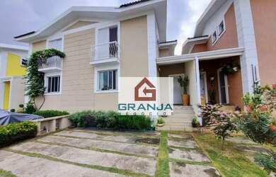 Imagem: A casa em condomínio possui 3 Dormitórios, 2 Banheiros, 2