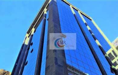 Imagem: O depósito possui 5 Vagas na garagem, 225m² de Área e está