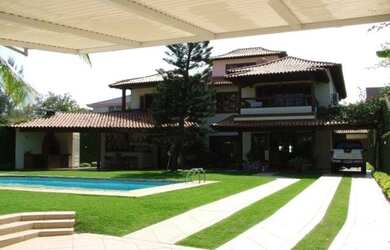 Imagem: A casa em condomínio possui 5 Dormitórios, 5 Banheiros, 5