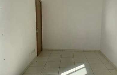Imagem 4: Apartamento 2/4 PNE amplo 4 andar com elevador no condomínio Parque Solar...