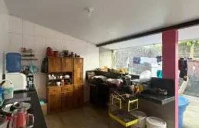 Imagem 10: R/ CASA NA COHAB. Varanda, 110m² de Área, 2 Vagas na garageme2 Dormitórios