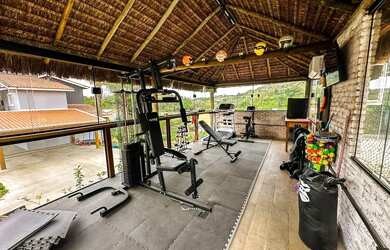 Imagem 9: Casa de condomínio para venda tem 700 metros quadrados com 5 quartos