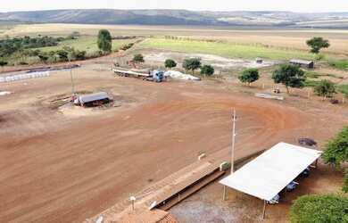 Imagem: A fazenda possui 1.470m² de Área e está localizado em Área