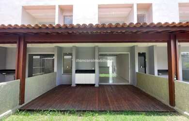 Imagem: A casa possui 2 Dormitórios, 1 Banheiro, 1 Vaga na garagem