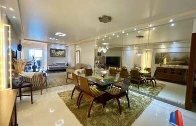 Imagem: O apartamento possui 4 Dormitórios, 5 Banheiros, 4 Vagas na