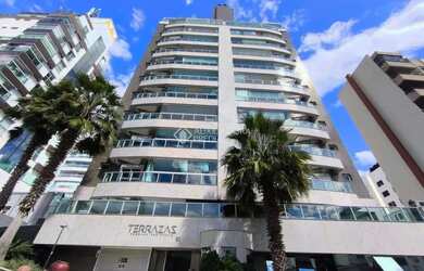 Imagem: O apartamento possui 3 Dormitórios, 5 Banheiros, 3 Vagas na