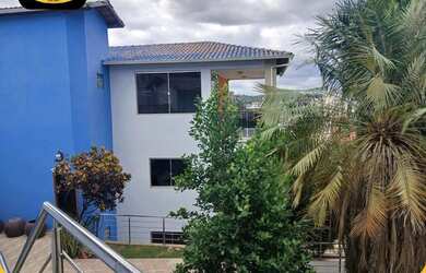 Imagem 2: Linda Casa no Marajoara contendo 06 quartos com ar ,sendo suíte master...