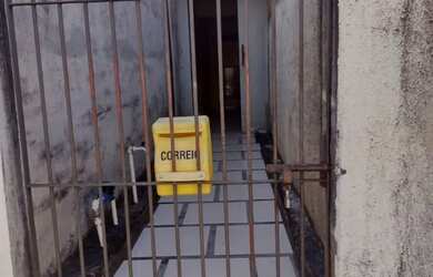 Imagem 2: Alugo casa. 1 Banheiroe1 Dormitório