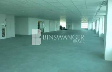 Imagem: O depósito possui 1.025m² de Área e está localizado em