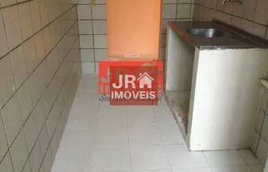 Imagem 8: Imóvel para aluguel tem 52 metros quadrados com 2 quartos em Candeias...