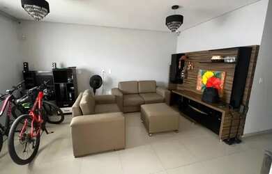 Imagem 2: G LINDA CASA NO COHAB ANIL