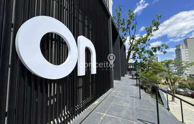 Imagem: O studio possui 1 Dormitório, 1 Banheiro, 1 Vaga na garagem