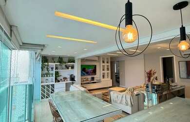 Imagem: O apartamento possui 3 Dormitórios, 4 Banheiros, 2 Vagas na