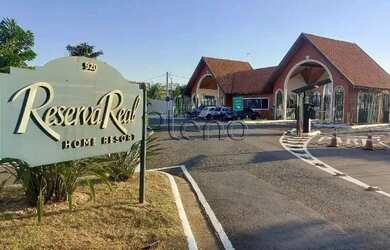 Imagem: O terreno possui 300m² de Área e está localizado em Parque