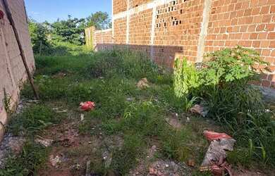 Imagem: O terreno possui 120m² de Área e está localizado em Itapemirim