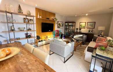 Imagem: O apartamento na cobertura possui 3 Dormitórios, 2 Banheiros