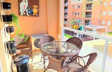 Imagem: O apartamento possui 2 Dormitórios, 2 Banheiros, 2 Vagas na