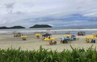 Imagem 13: Linda casa frente ao mar dentro de condomínio na praia de juquehy , disponível...