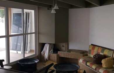 Imagem 9: casa frente para o mar com piscina