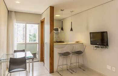 Imagem 2: San Francisco Flats. Piscina, Ar-condicionado, 36m² de Áreae1 Banheiro