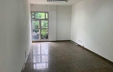 Imagem: O depósito possui 30m² de Área e está localizado em Funcionários