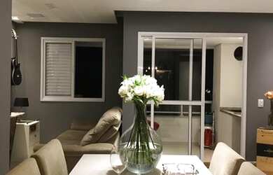 Imagem: O apartamento possui 2 Dormitórios, 2 Banheiros, 2 Vagas na