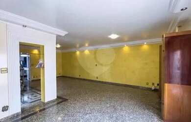 Imagem 3: Sobrado para venda possui 261 metros quadrados com 5 quartos em Planalto...