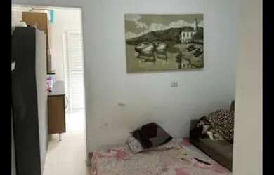 Imagem: A casa possui 2 Dormitórios, 1 Banheiro, 1 Vaga na garagem