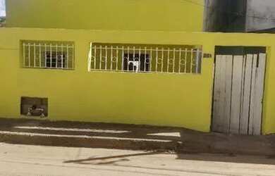 Imagem 2: Sobrado três quartos dois banheiros tudo por 180 mil