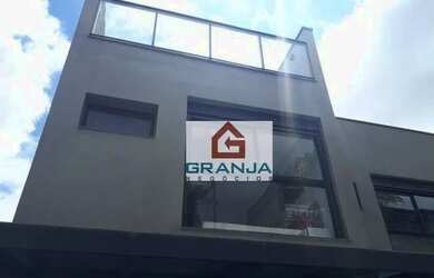 Imagem: O apartamento possui 2 Dormitórios, 2 Banheiros, 2 Vagas na