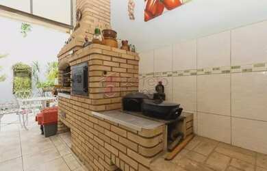 Imagem 13: Casa Padrão em Jundiaí. Churrasqueira, Ar-condicionado, 380m² de Áreae5...