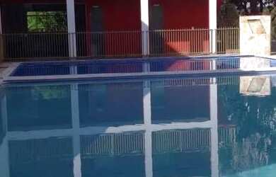 Imagem: A pousada chalé possui 5 Dormitórios, 5 Vagas na garagem e